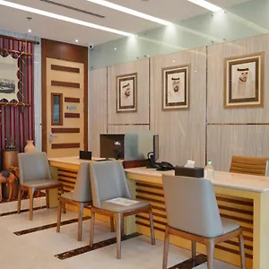 Tulip Al Barsha Апарт-отель